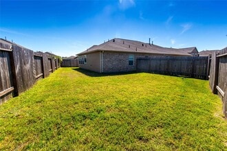 Building Photo - 15010 Rustler Gate Ln