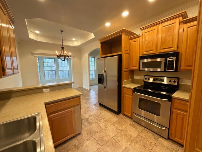 Building Photo - Spacious 4 Bedroom 2 bathroom House in Bella Vista READY FOR RENT *LIMITED OFFER