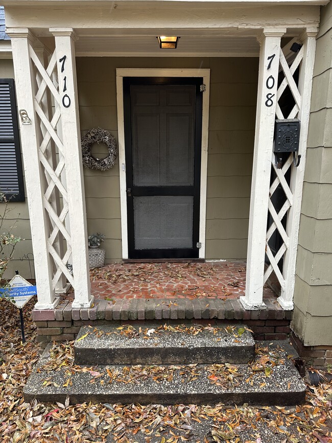 Front porch - 710 Walnut Ave