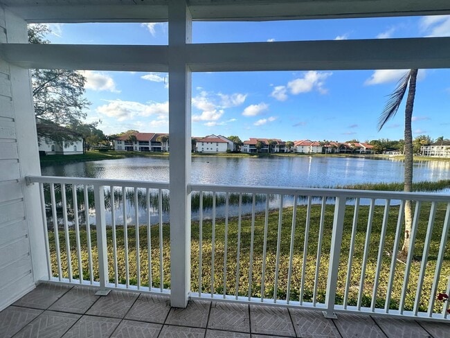 Building Photo - 160 Cypress Point Dr
