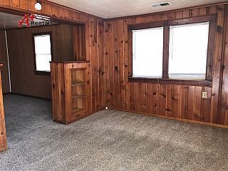 Building Photo - Single family home for rent