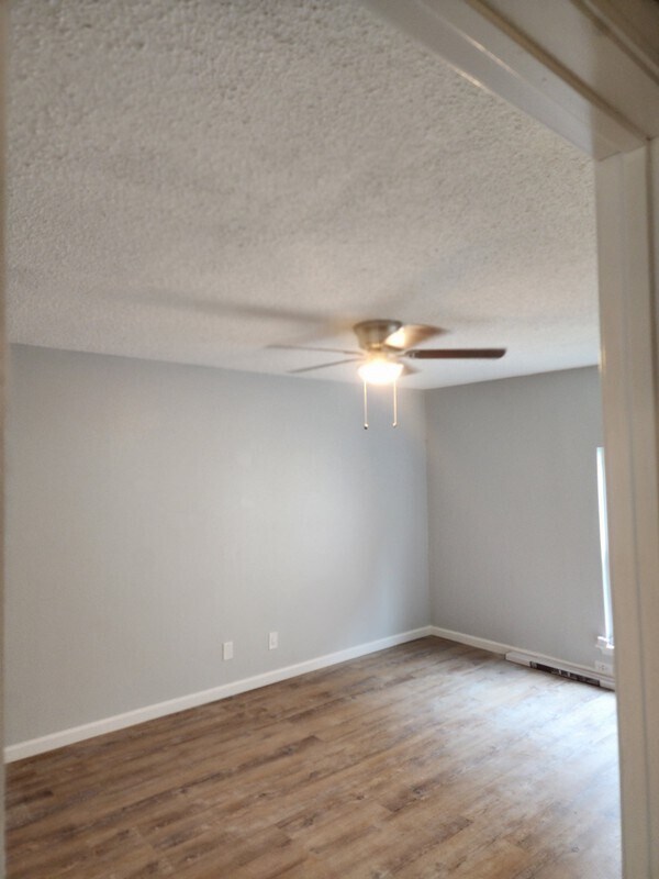 Foto del edificio - 3243 Nacogdoches Rd
