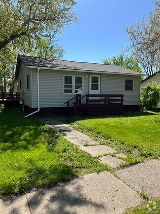 Building Photo - 3183 S Term St