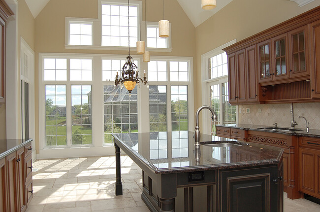 Building Photo - 1235 MacAlpin Dr