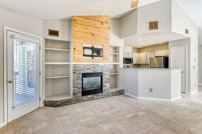 Foto del edificio - 4296 S Eldridge St