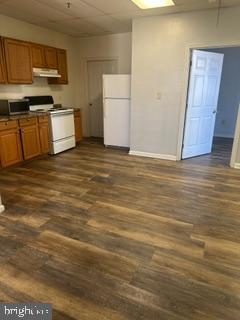 Foto del edificio - 21614 Great Mills Rd