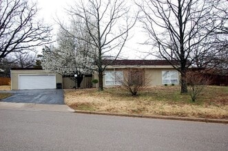 Building Photo - 1702 Independence Rd