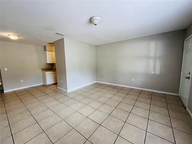 Foto del edificio - 1031 Crestview Ave