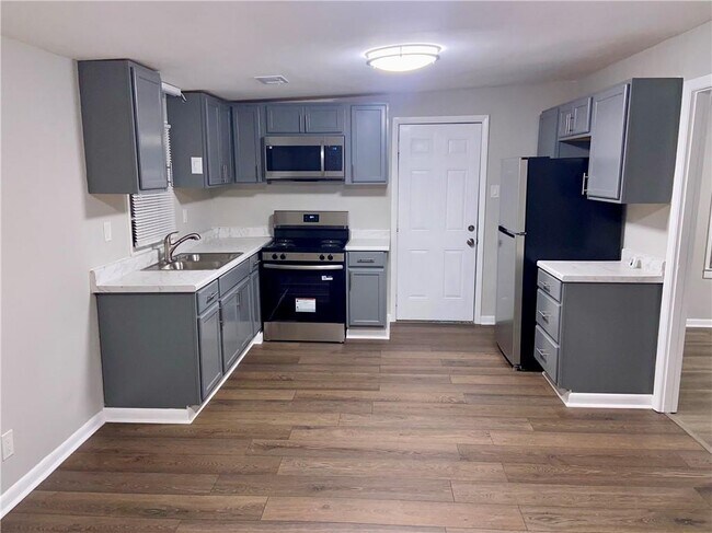 Building Photo - 108 Lambert Dr