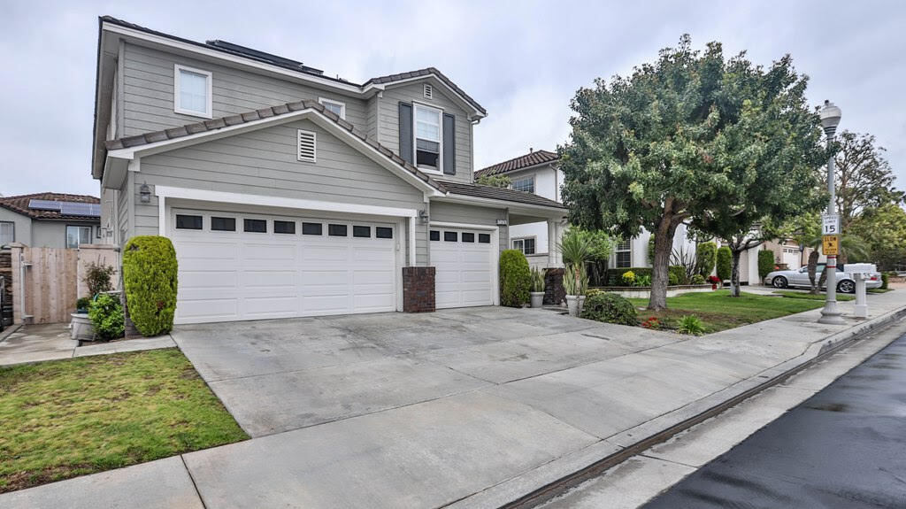 Primary Photo - 7371 Siena Dr
