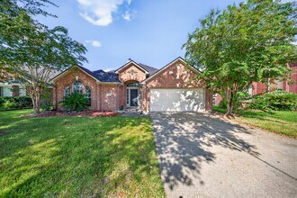 Building Photo - 4811 Cottage Stone Ln
