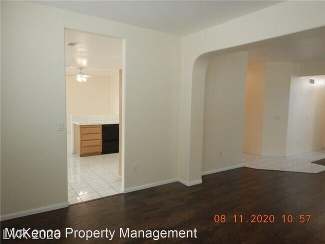 Foto del edificio - 5 br, 3.5 bath House - 1008 Washington Oak...