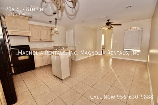 Foto del edificio - Shary Landing Townhouse - 2bed & 2.5 bath ...