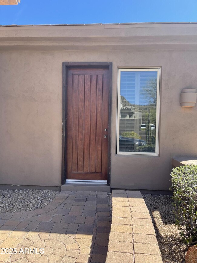 Building Photo - 14650 E Larkspur Dr