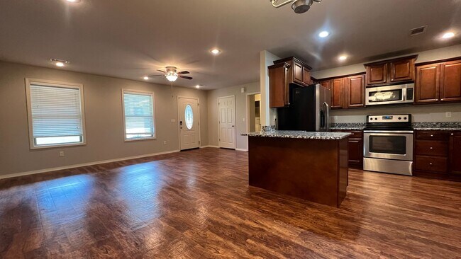 Foto del edificio - 4 Willow Oak Ln