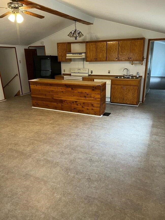 Building Photo - 125 Wild Cherry Dr