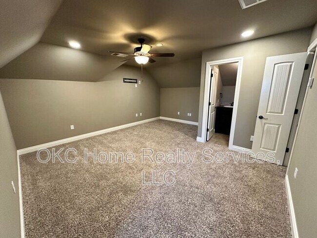 Building Photo - 4200 Vista Drive