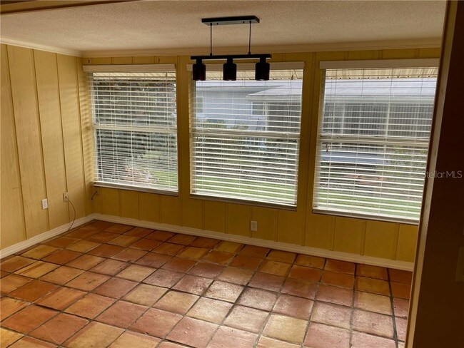 Building Photo - 2827 Safe Harbor Dr
