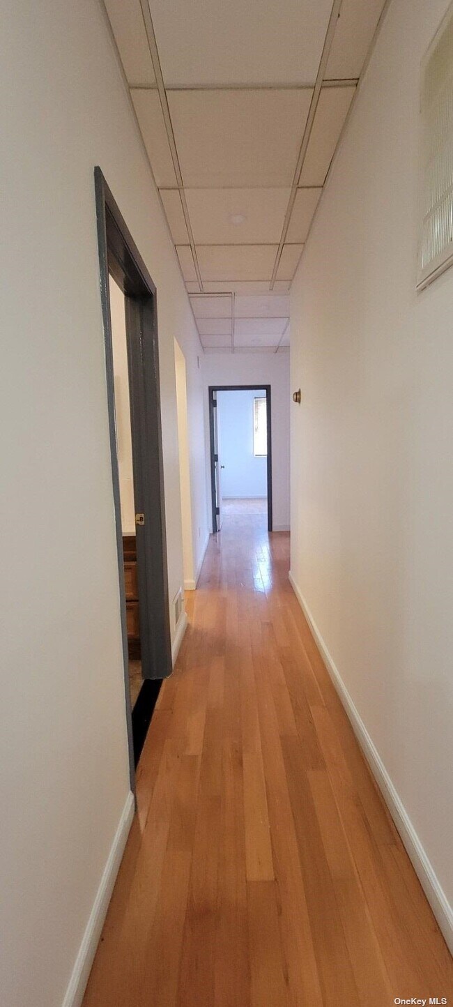Building Photo - 44 Laforge Pl