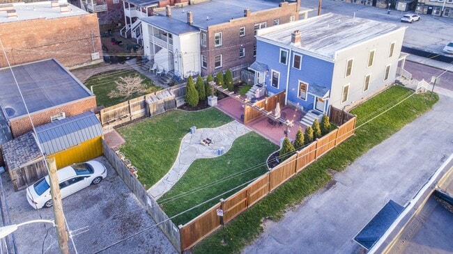 Building Photo - 122 Wilber Ave