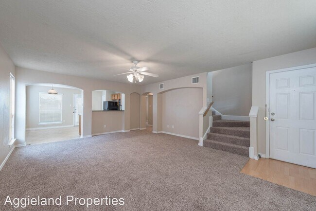 Building Photo - 4 br, 3 bath House - 4061 Southern Trace