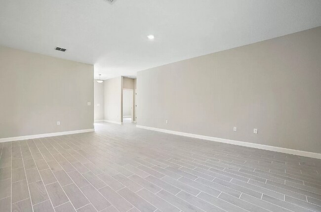 Building Photo - 3680 SW 133rd Loop