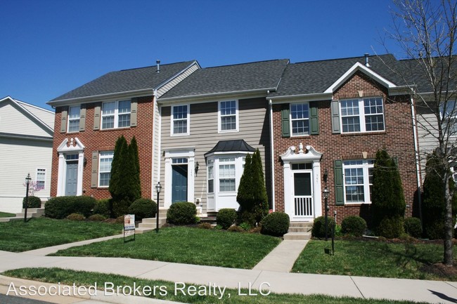 Building Photo - 2 br, 2.5 bath House - 355 Rolkin Road