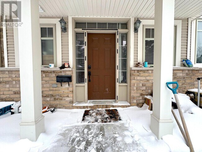 Building Photo - 26 Torbec Ave