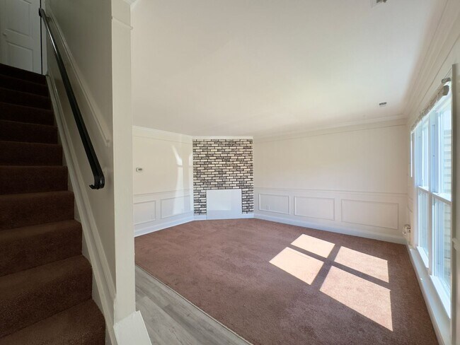 Foto del edificio - Charming 3Bed/1.5Bath Townhome in Rosedale