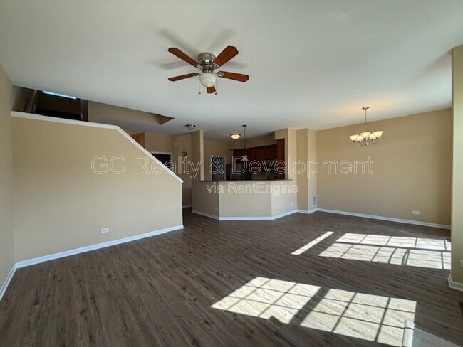 Building Photo - 1030 Turin Dr