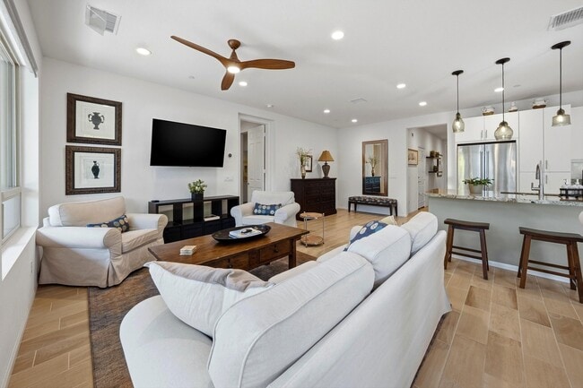 Foto del edificio - 51811 Golden Eagle Dr