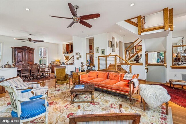 Foto del edificio - 4519 Garrison St NW