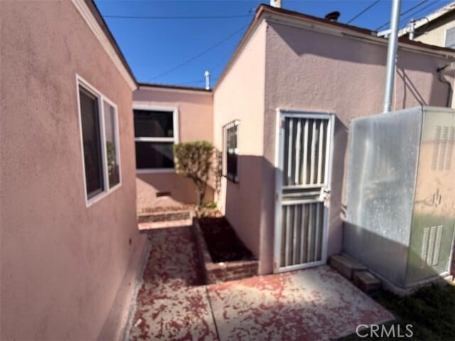 Building Photo - 6222 Hood Ave