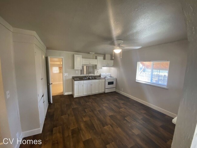 Building Photo - 2 br, 1 bath House - 13371 Le Grand Rd.
