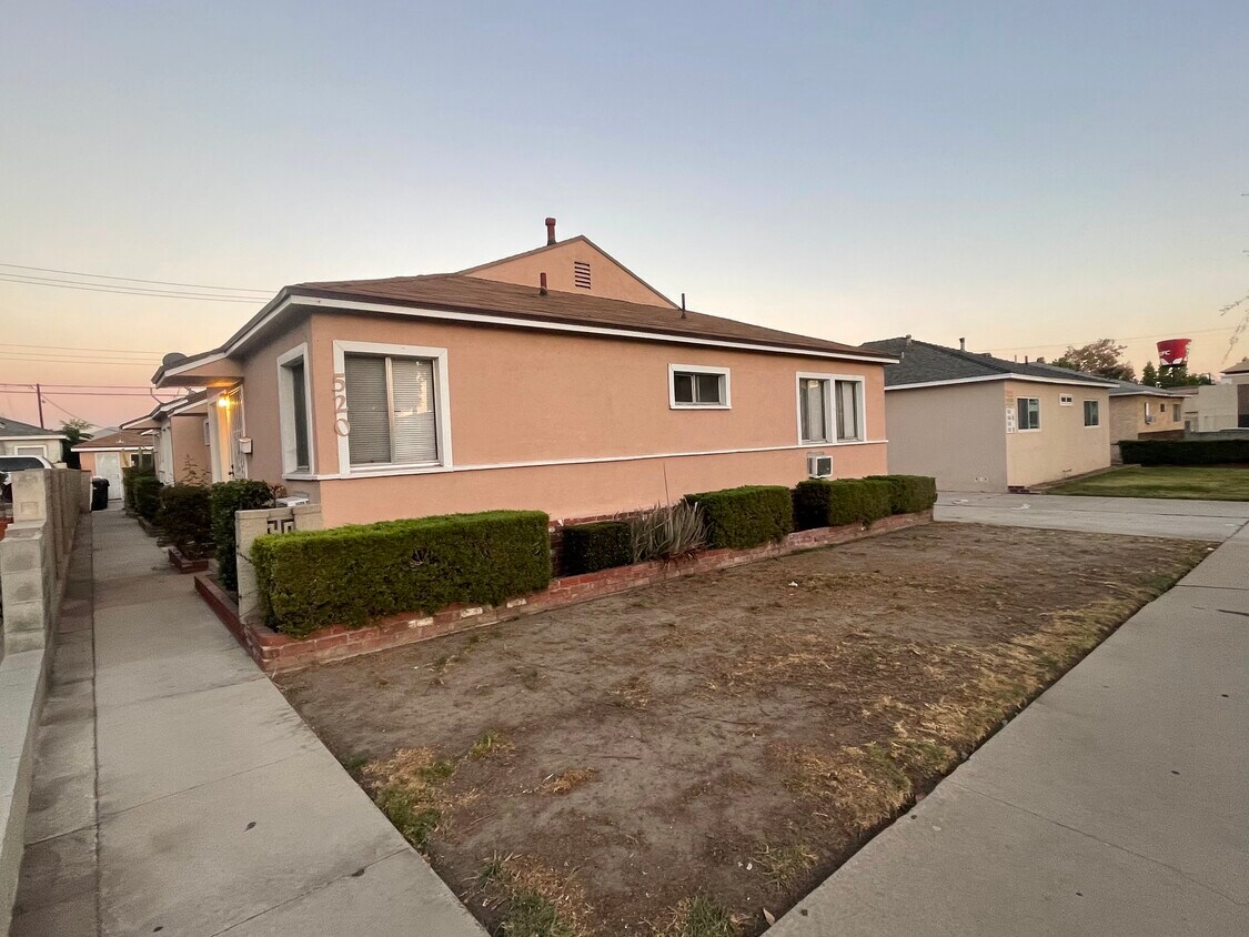 Primary Photo - 520 N 4th St