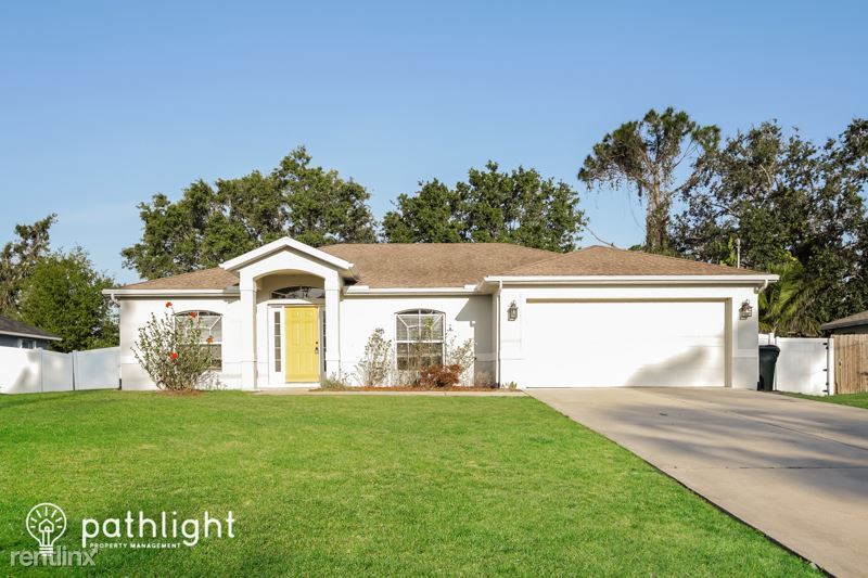 3 br, 2 bath House 1733 Turrell Street UNIT House Rental in North