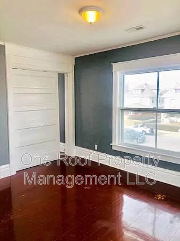 Foto del edificio - 2635 Victor St