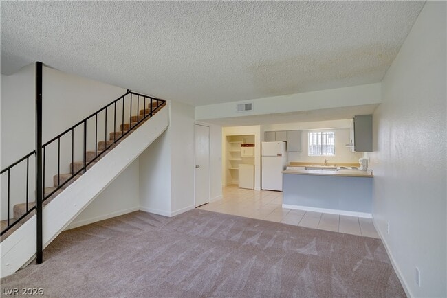 Building Photo - 3536 Rio Robles Dr