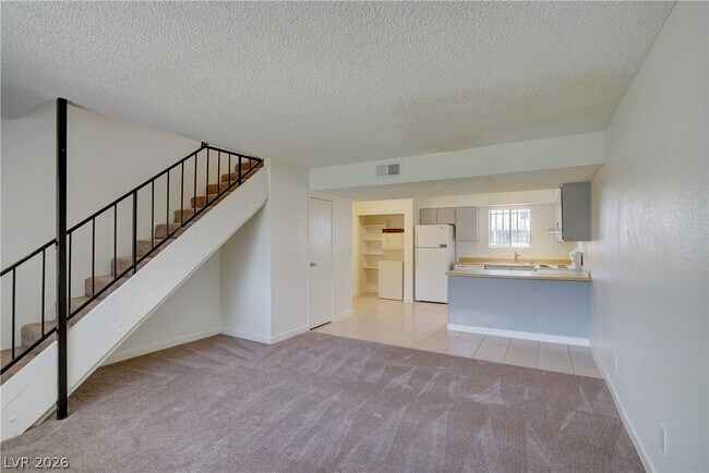 Foto del edificio - 3536 Rio Robles Dr