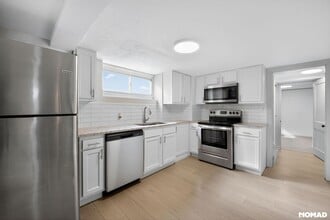 Building Photo - 4325 S Cherokee St