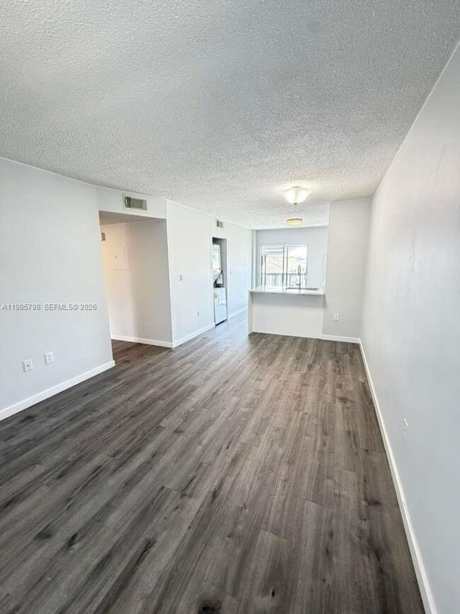 Foto del edificio - 5290 W 21st Ct
