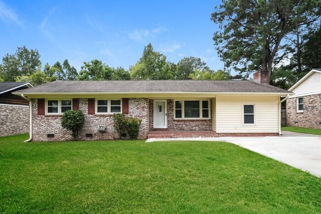 Building Photo - 422 Madeline Dr