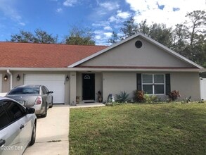 Building Photo - 5007 Sail Ct