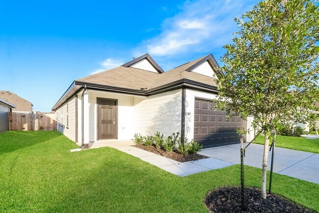 Foto del edificio - 5107 Shelby Katherine Dr