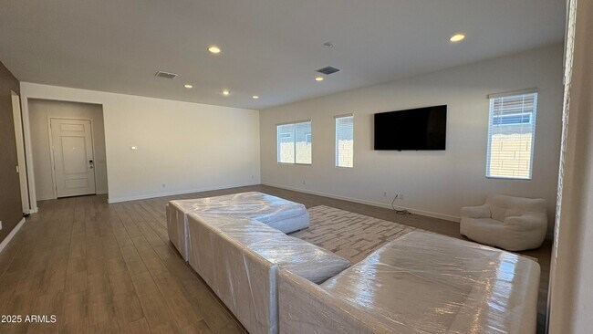 Foto del edificio - 3240 W Peak View Rd