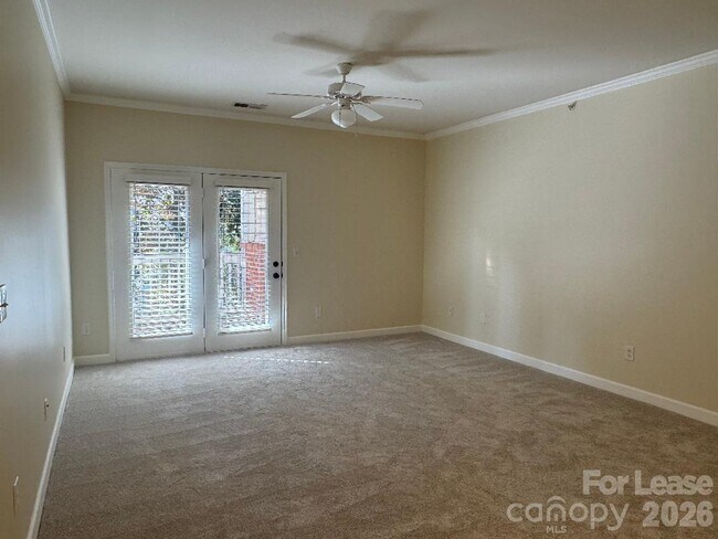 Foto del edificio - 16412 Redstone Mountain Ln