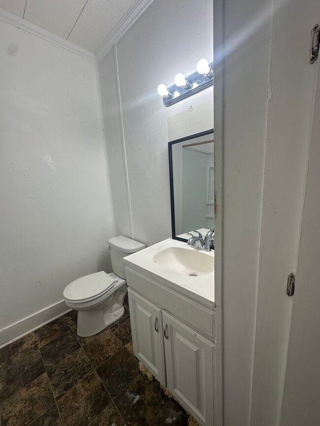 Building Photo - Adorable 3 bed, 1 bath home in Lafayette!