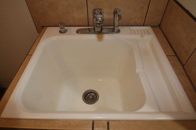Building Photo - CHARMING 3BD/2.5BA HOME IN PECCOLE RANCH! ...