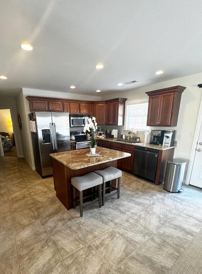 Foto del edificio - 3213 Belinda Ct