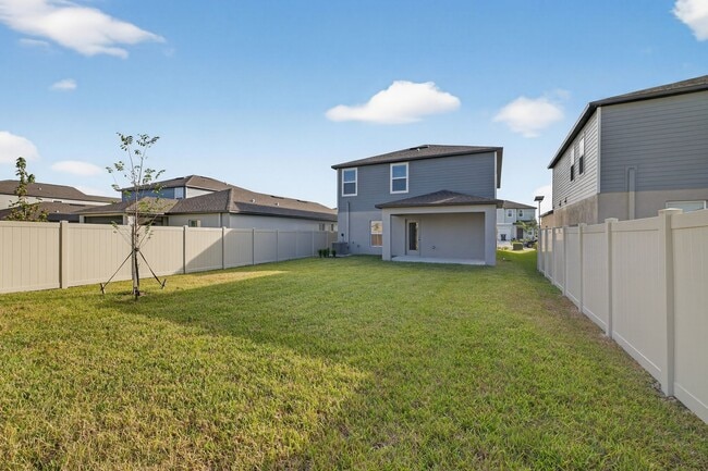 Building Photo - Brand-new 5 Bed now Available!